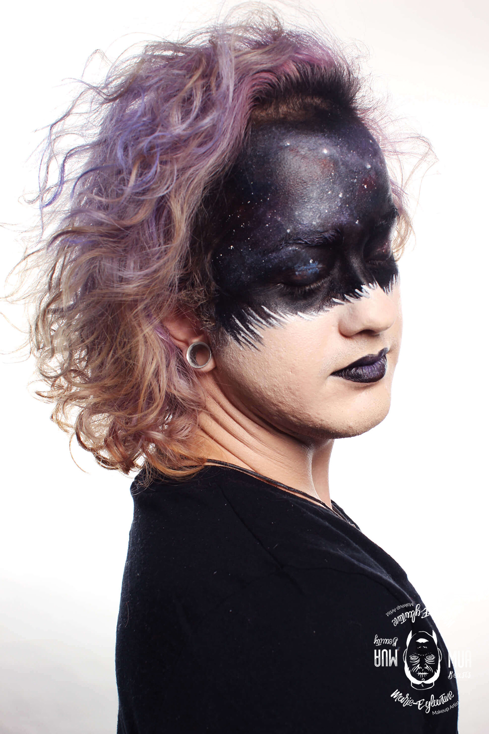 Maquillage artistique inspiration galaxies