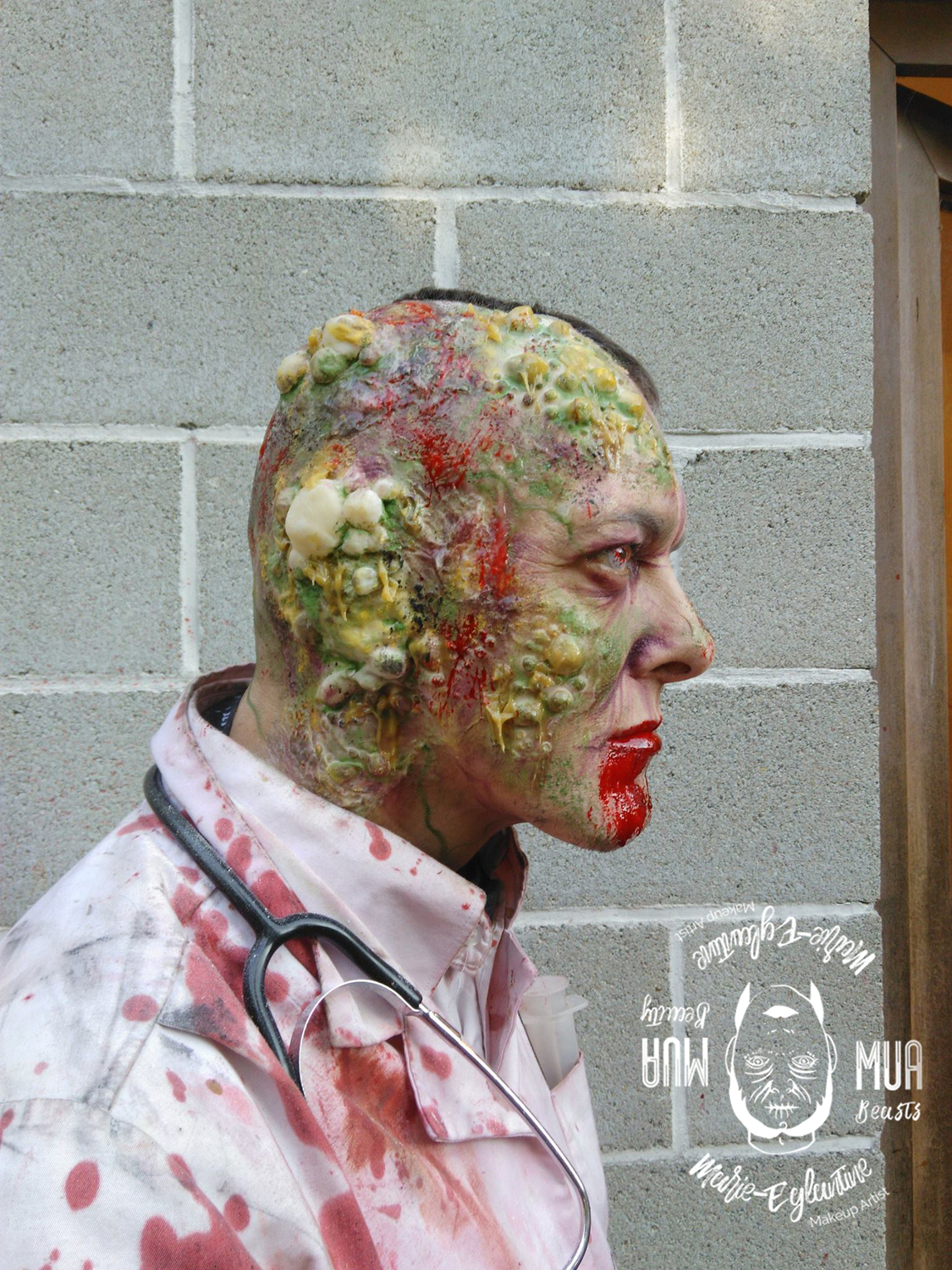 Maquillage d'un Zombie à Walibi